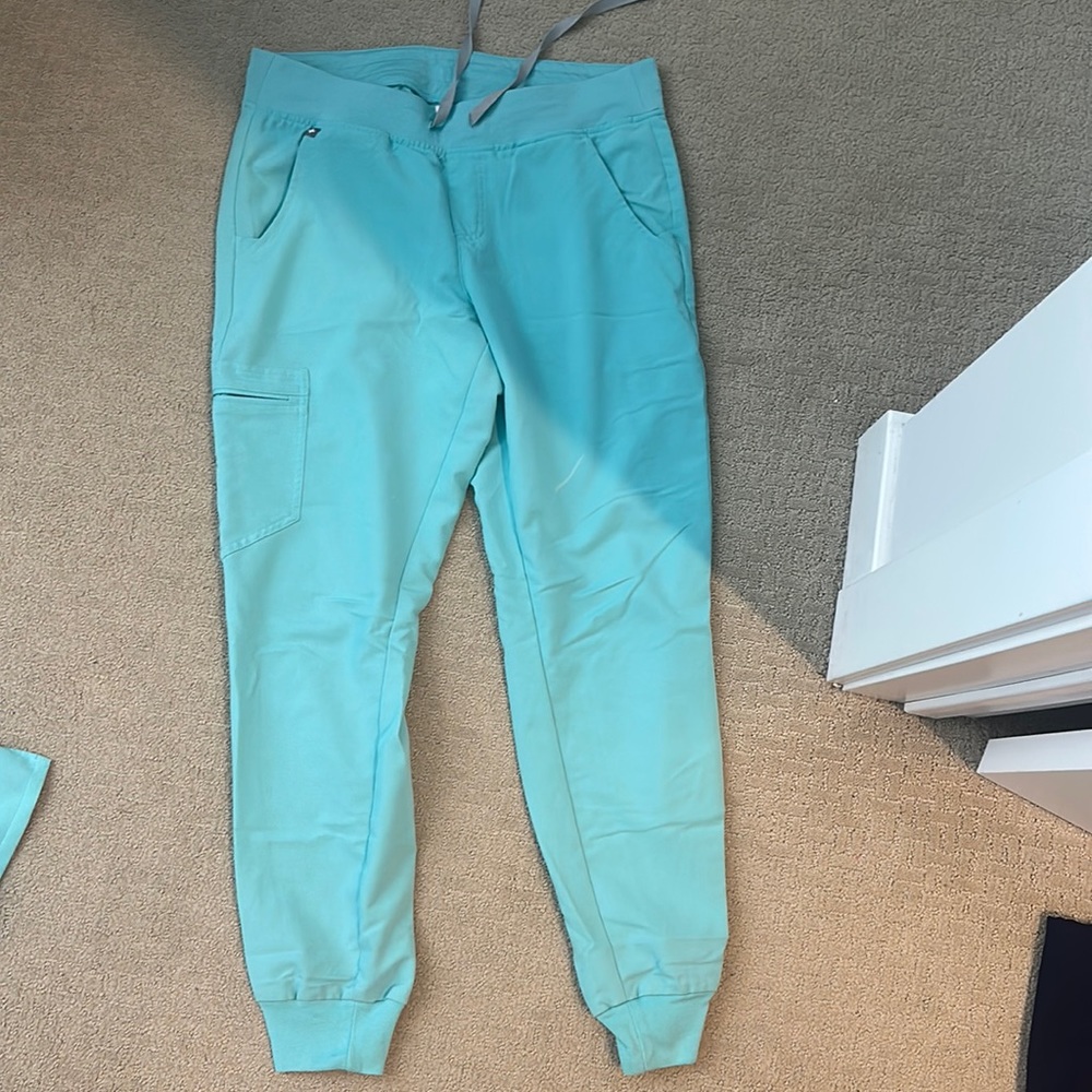 Aqua figs scrub bottoms